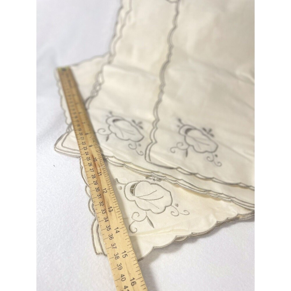 Vintage Cream Cotton Napkin Set 12pc Scalloped Embroidered Table Decor 15 x 15 " - Picture 7 of 12